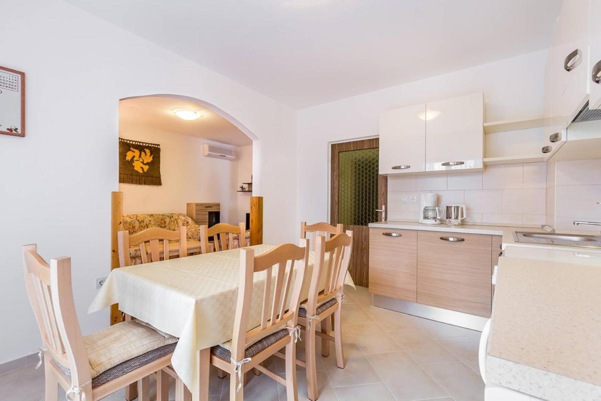 Apartment Fiorina Medulin Bagian luar foto